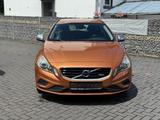 Volvo V60 R-Design*TÜV&SERVICE NEU*120KW*WENIG KM* - Volvo Gebrauchtwagen von 2011