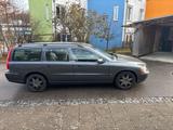 Volvo V 70 D 5 Premium Glasdach Winterreif... - Volvo V70: Premium