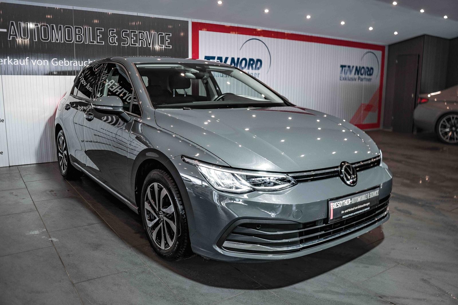 Volkswagen Golf VIII 1.5 TSI Lim. Active ACC LED Navi Spurh, миниатюра 3