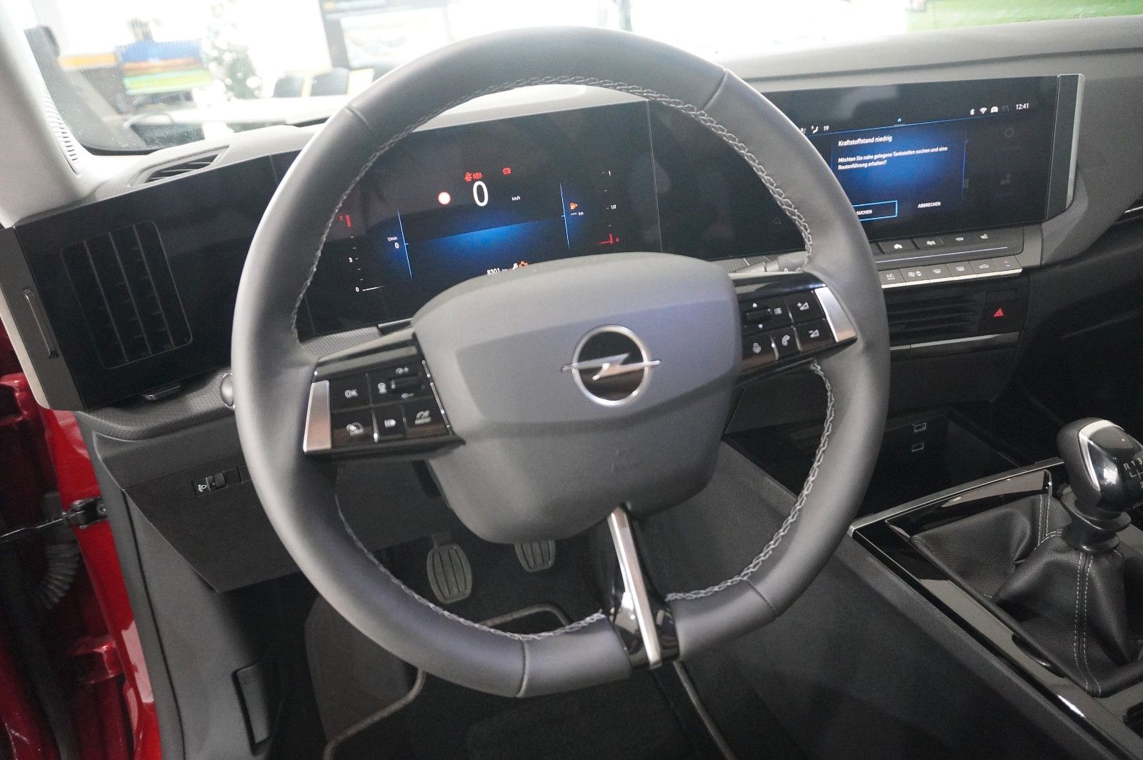 Fahrzeugabbildung Opel Astra L Lim. 1.2T ELEGANCE NAVI/LED/KAMERA/DAB+