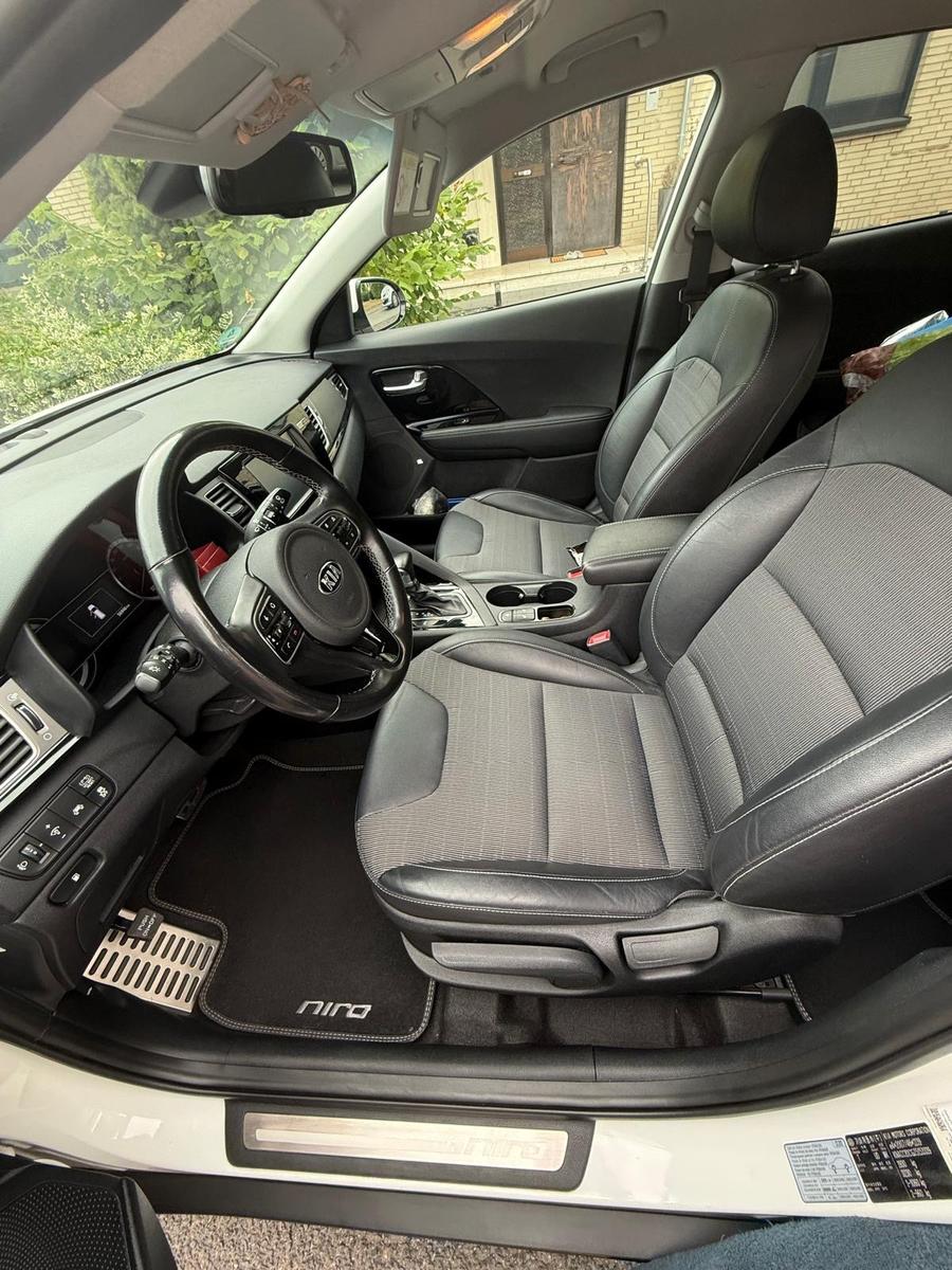Kia Niro 1.6 GDI Vision aut.