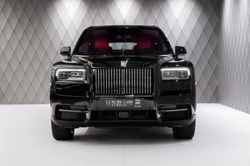 Cullinan BLACK BADGE BLACK/RED 4 SEATER STARS