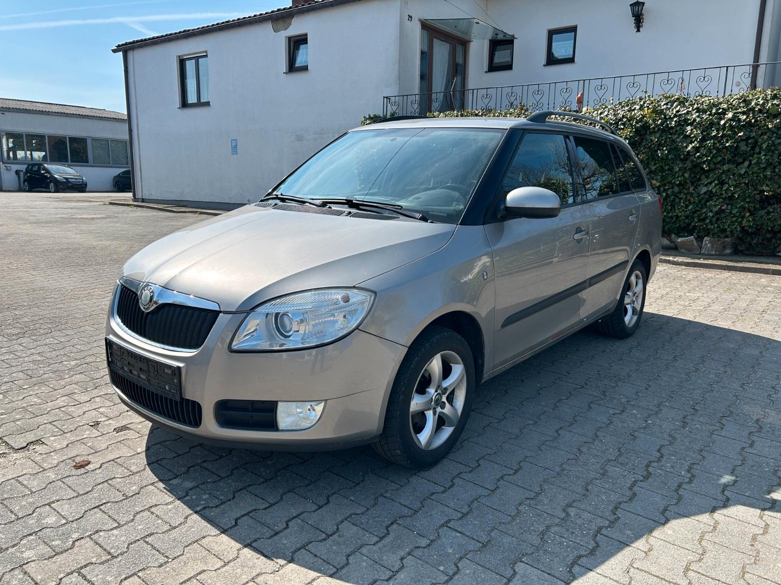 Skoda Fabia Combi 1.6l Style Edition Klima Navi ZH PDC