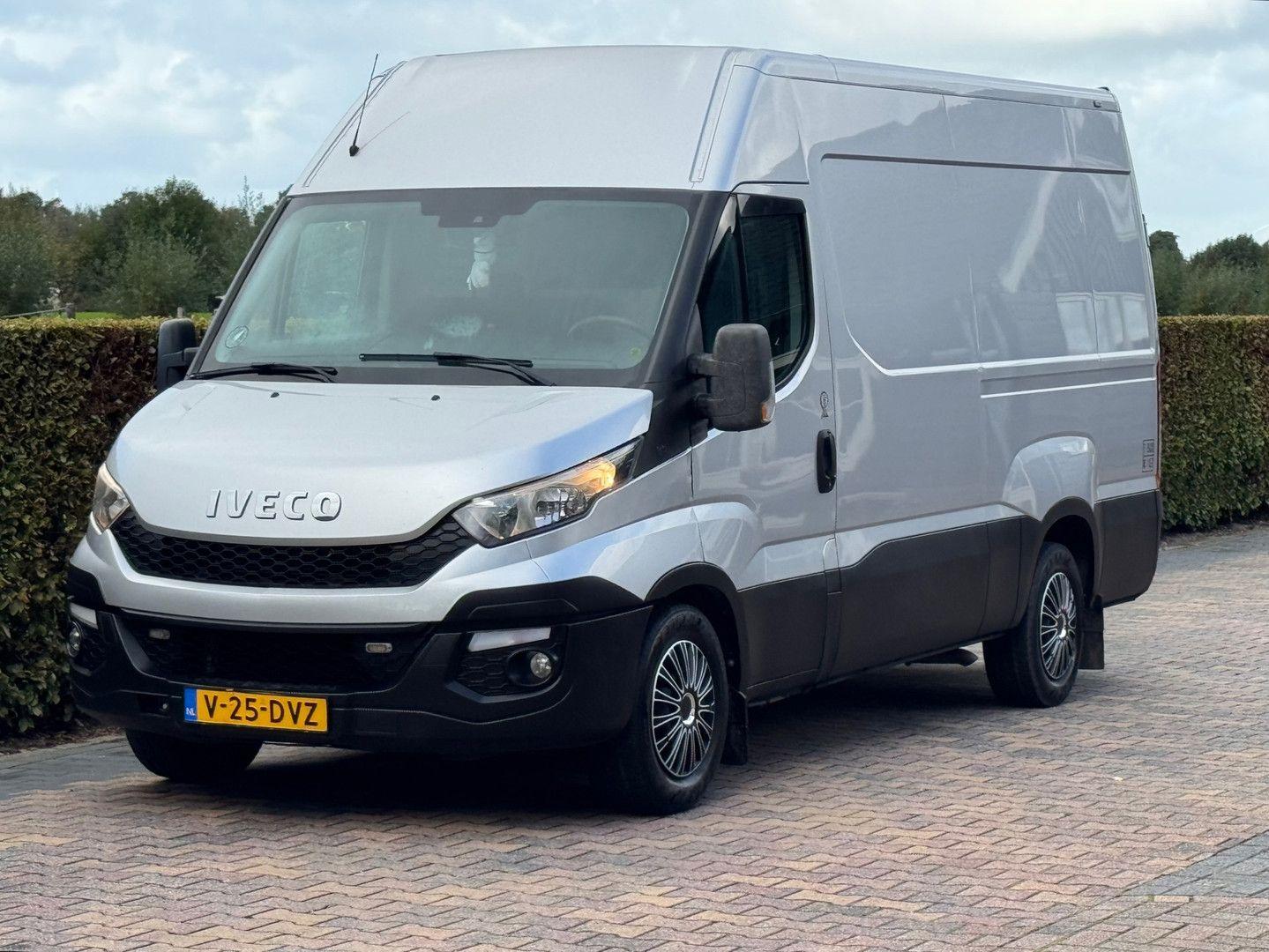 Iveco Daily 35S17 3.0 A/C HOOG LANG Kasten