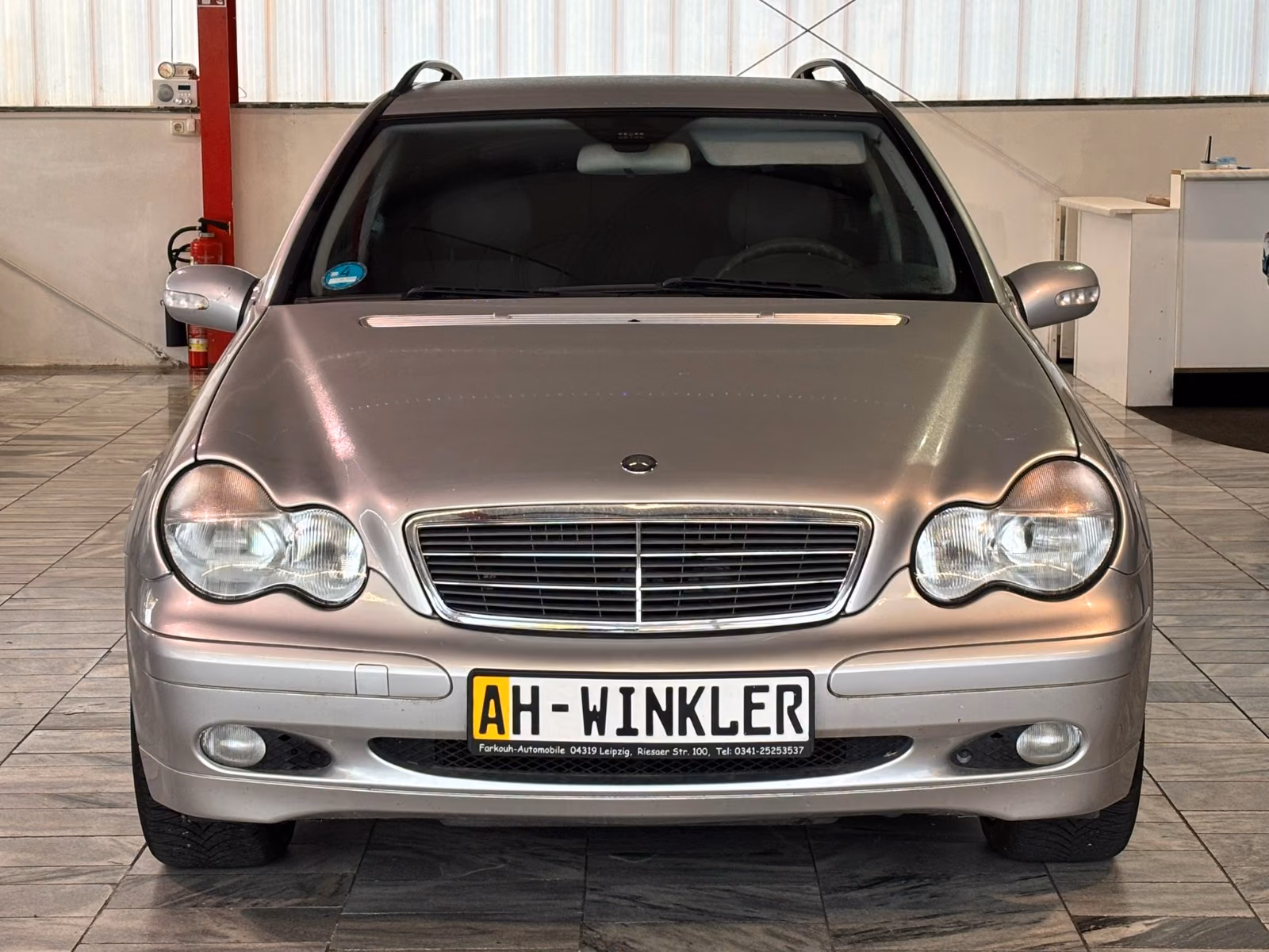 Mercedes-Benz C180 2004 — photo 8