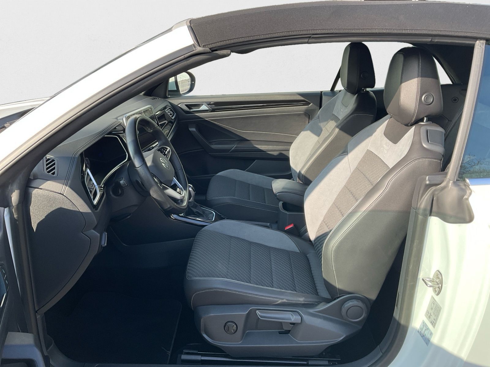 Volkswagen T-Roc - Bild 9