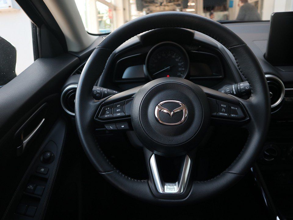 Fahrzeugabbildung Mazda 2 M-Hybrid Center-Line G-90 KLIMA ACAA LED DAB+