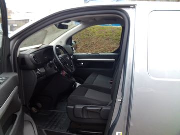 Bild 13 Opel Vivaro M 1.5D Holz Verglast Navigation Kamera