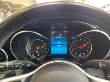 Mercedes-Benz C 180 *CARPLAY*PDC*AHK*LED*NAVI*EL.SITZE*