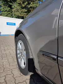 Mercedes E 200 - 6