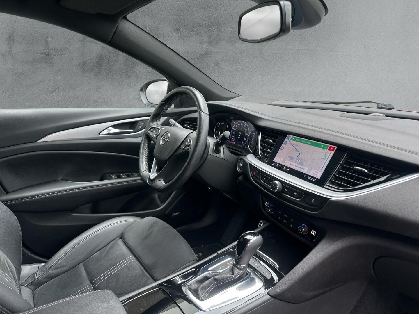 Opel Insignia B Sports Tourer GSi 4x4 2.0 SHT EU6d