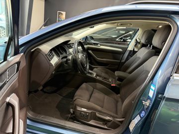 Volkswagen Passat Variant - 10
