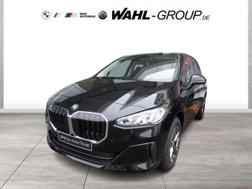 BMW Leasing Angebot: BMW 218i Active Tourer DAB LED RFK Parkassistent