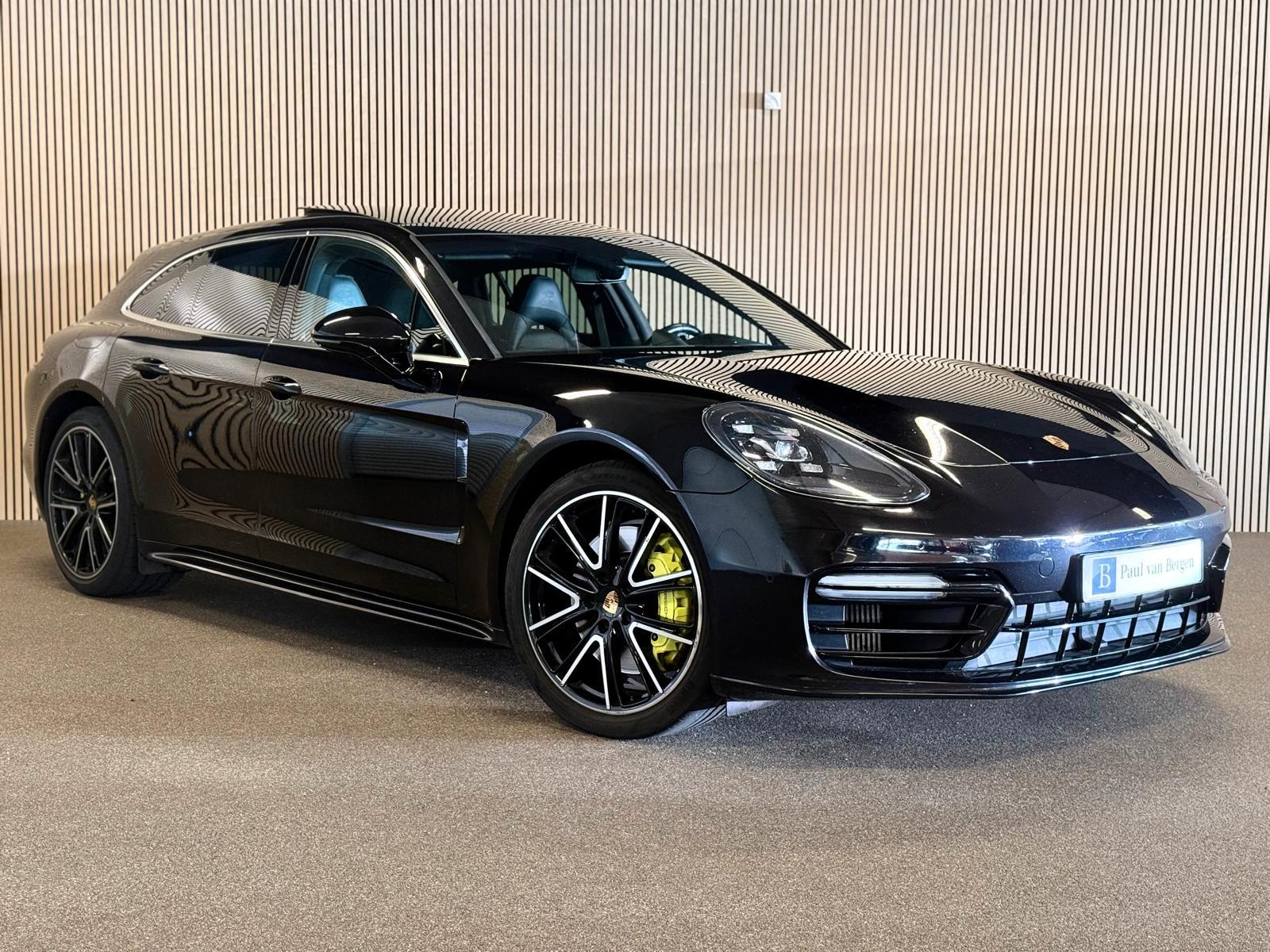 Porsche Sport Turismo 4 E-Hybrid-SPORT DESIGN-LUFT-PANO