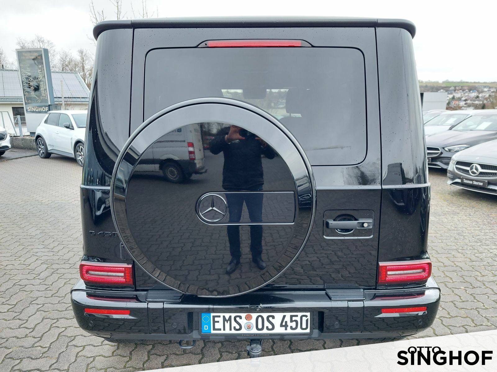 Fahrzeugabbildung Mercedes-Benz G 450 d AMG +Superior+Night+AHK+dyn.LED+360°+20"