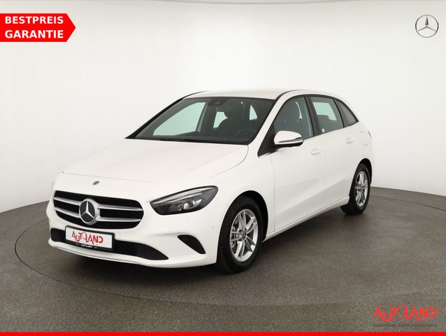 Mercedes-Benz B200 d LED Navi Tempomat Sitzheizung Kamera PDC