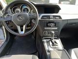 Mercedes-Benz C 250 CDI T AVANTGARDE Autom. AVANTGARDE - Mercedes-Benz C 250: Cdi