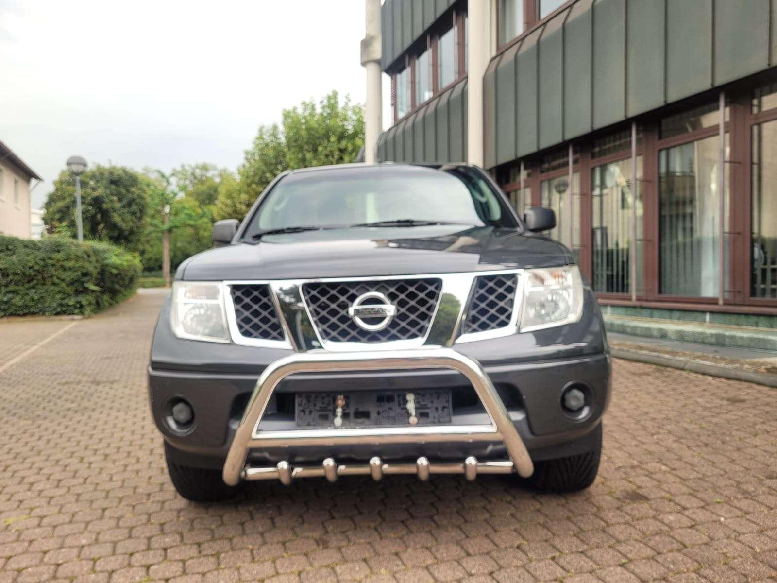 Nissan Navara King Cab SE 4X4 Nur 139 Tkm-AHK-LKW-Zulas