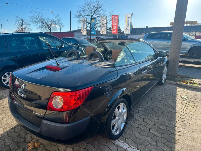 Renault Megane II Coupe / Cabrio Authentique