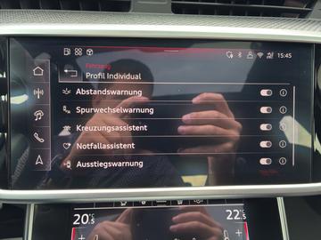 2025 AUDI RS6 缩略图 20