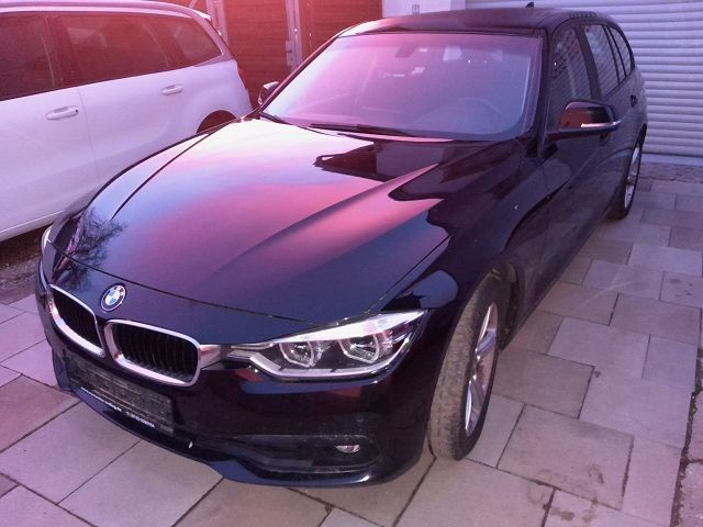 BMW 325 Baureihe 3 Touring 325d Advantage