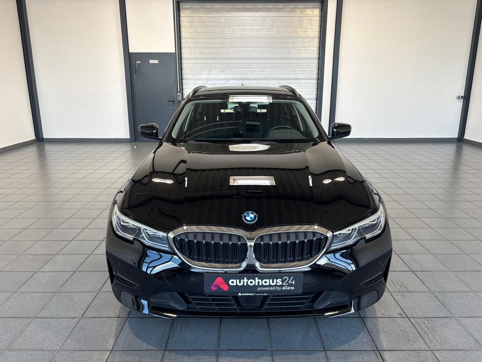 BMW 320 e xDrive Advantage ACC|PDC|Laser|Navi imagem 2