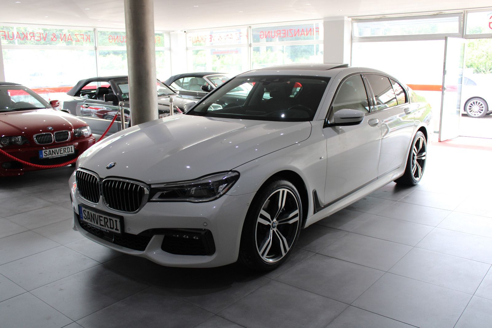 BMW 740 - 1