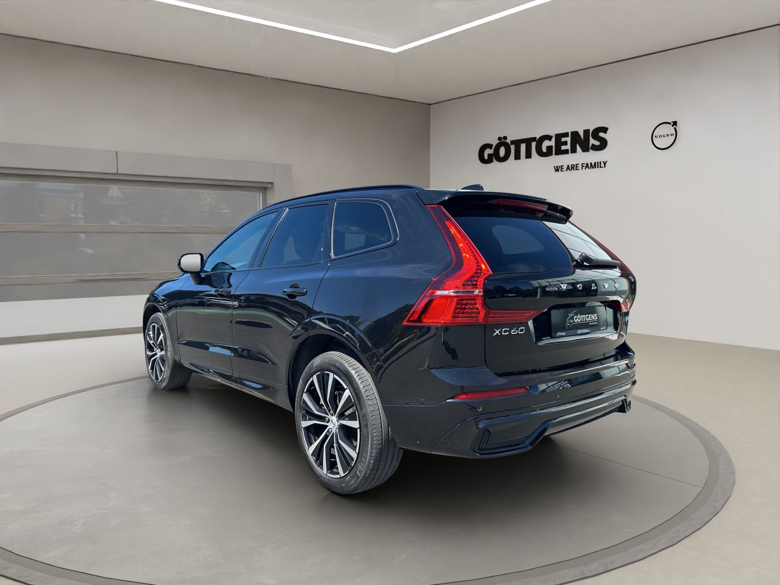 Volvo XC60 B4 D Plus Dark PANO 20LM LED NAVI foto 3