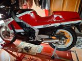 Suzuki RG 500 - SUZUKI RG 500