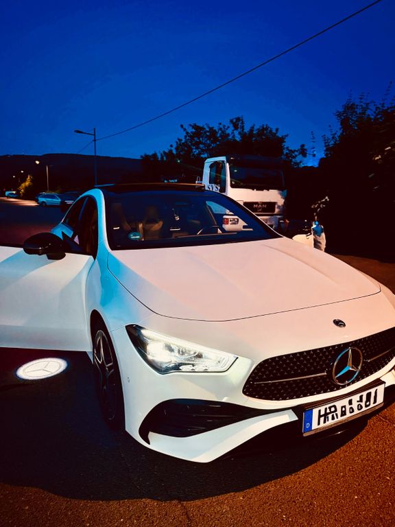 Image of Mercedes-Benz CLA 250