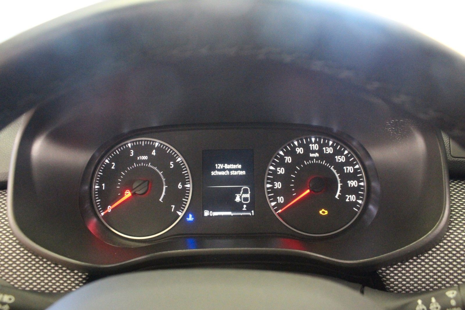 Fahrzeugabbildung Dacia Sandero TCe 100 ECO-G Expression  *Media-Dis