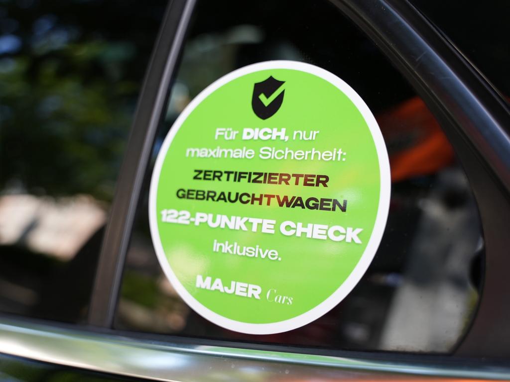 Mercedes-Benz GLA 220