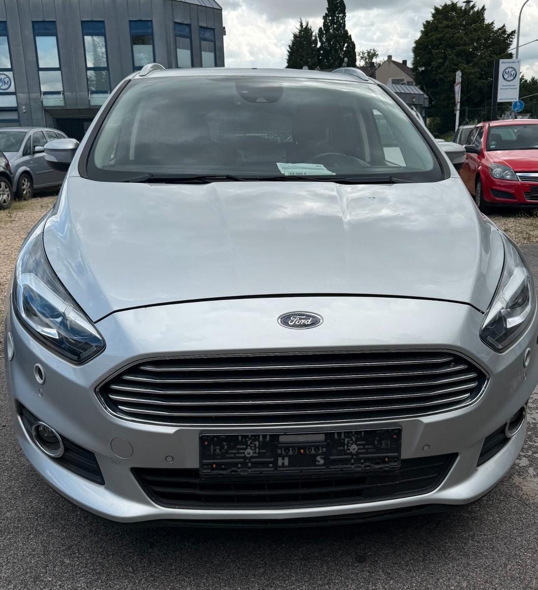 Ford S-Max 2,0 EcoBlue Titanium Automatik