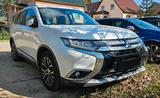 Mitsubishi Outlander 2.0 Benziner Plus ClearTec 2WD CVT... - Mitsubishi Outlander Gebrauchtwagen in Hamburg