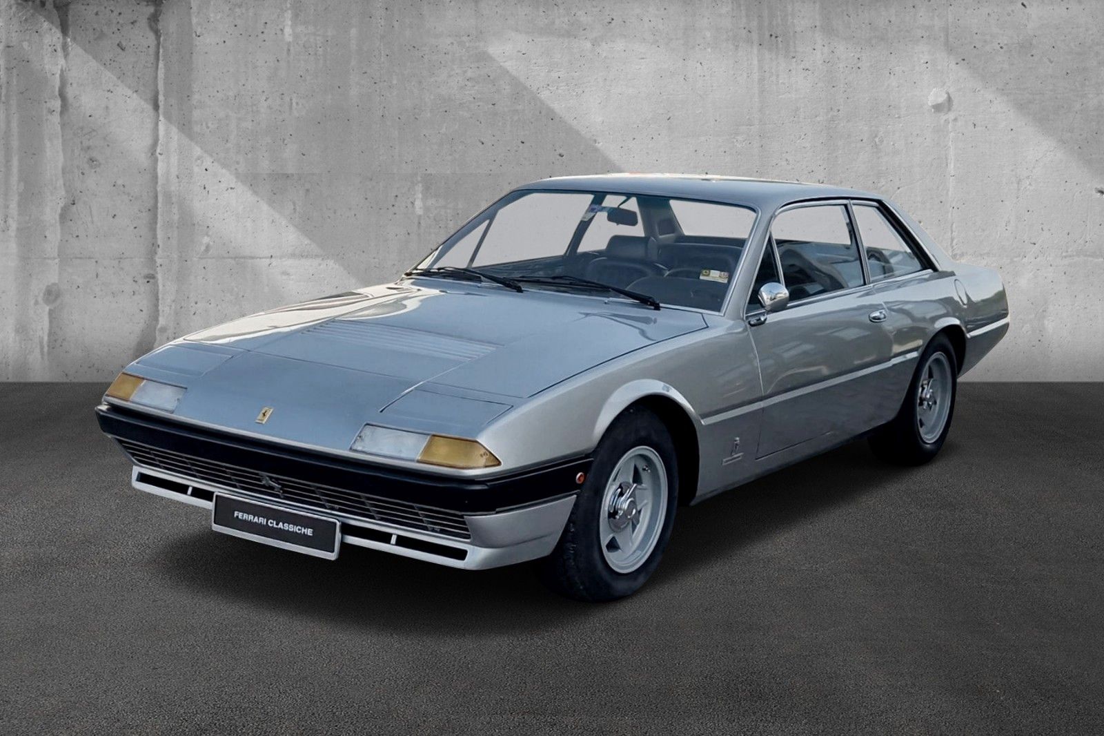 Fahrzeugabbildung Ferrari 365 GT/4 2+2 *GTC Motor*