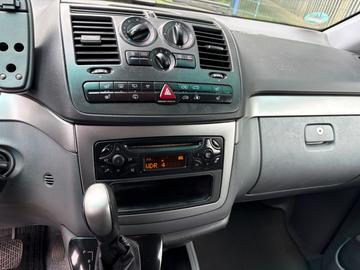 2006 Mercedes-BENZ VIANO — миниатюра 19