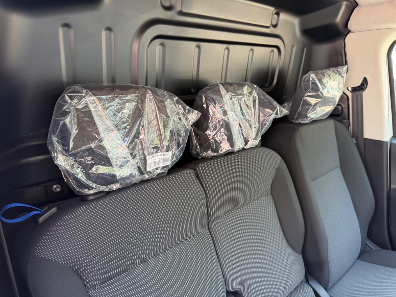 Citroën BERLINGO KASTEN L1H1/M *JAHRESWAGEN*NAVI*KLIMA*