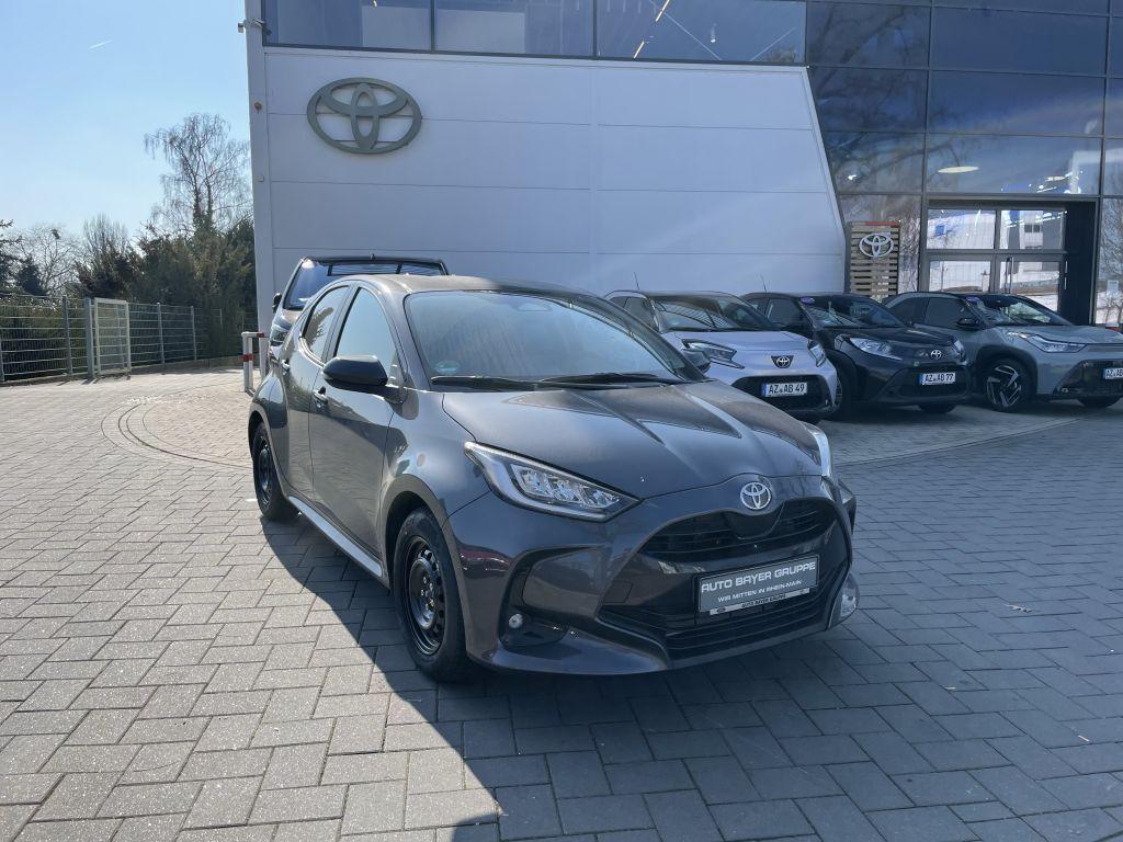 Toyota Yaris Hybrid 116 1.5 VVT-i Teamplayer