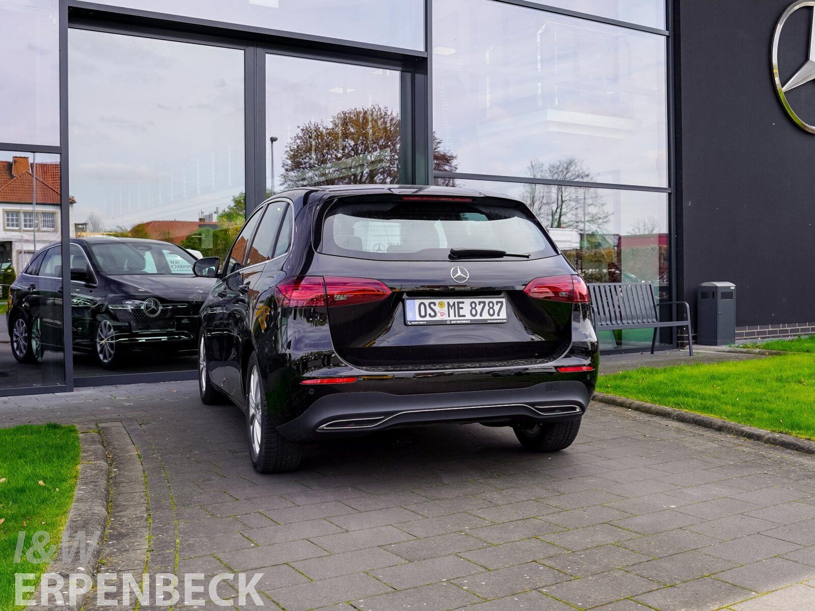Fahrzeugabbildung Mercedes-Benz B 200 Progressive Kamera LED EasyPack Heckklappe