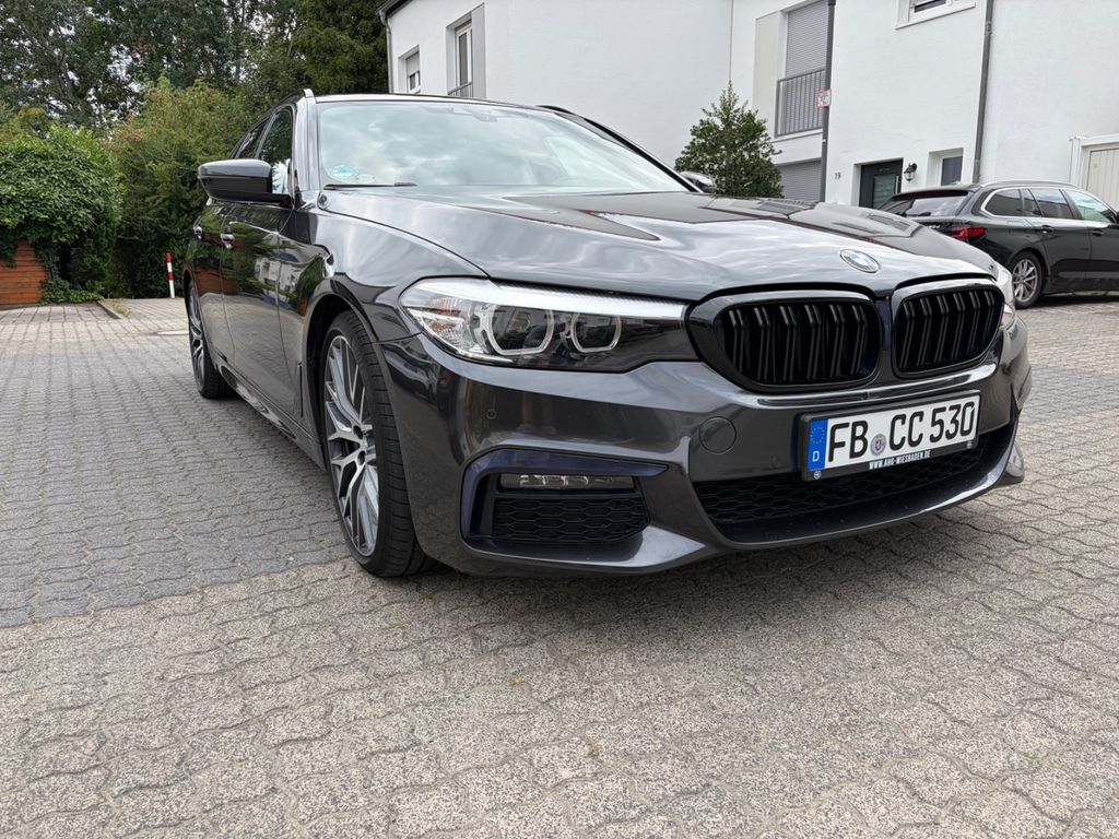 Image of BMW 530