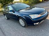 Ford Mondeo 1.8 Kombi / Klimaautomatik, TÜ... - Ford Mondeo aus 2004: Kombi