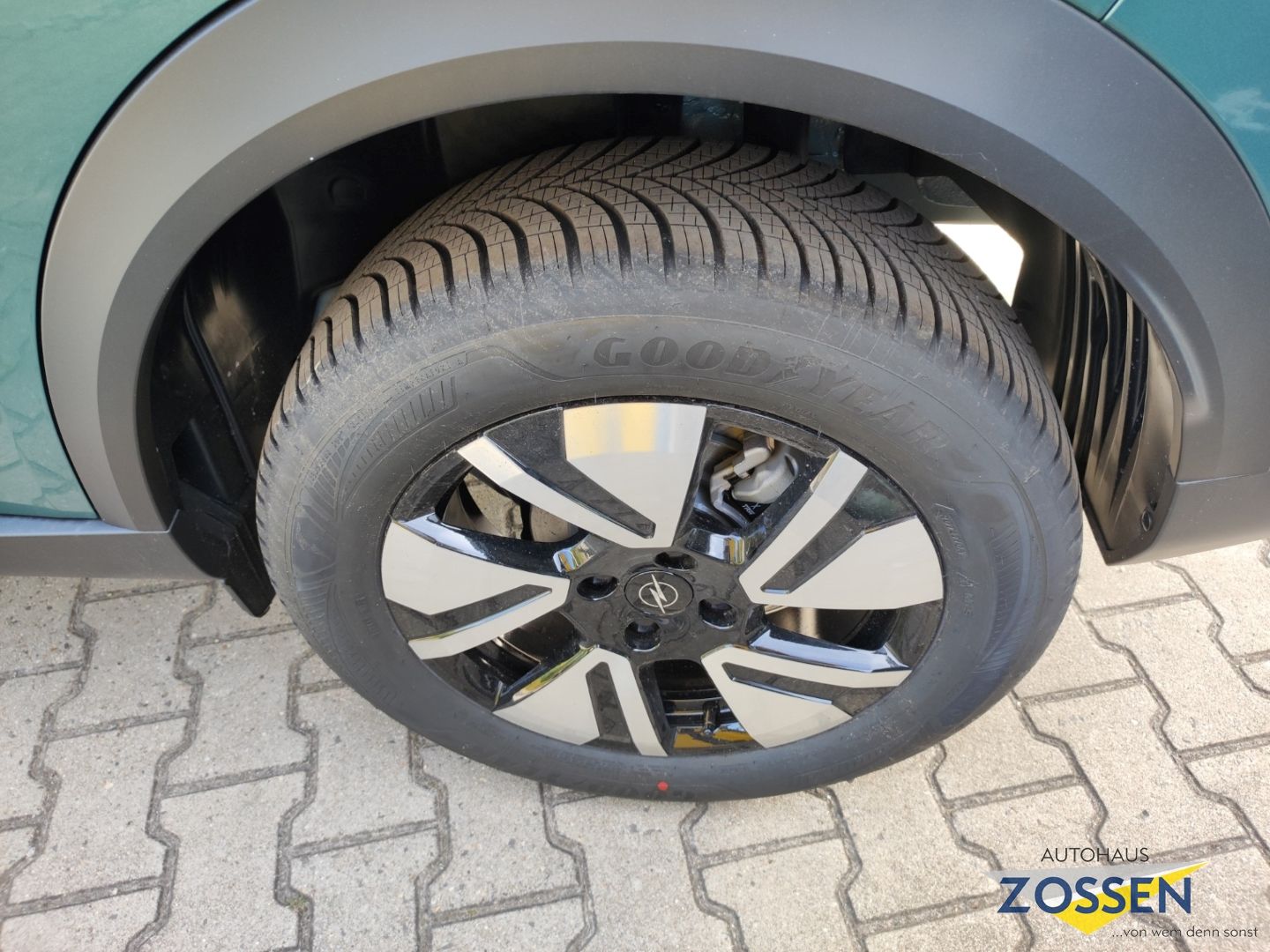 Opel Frontera - Bild 8