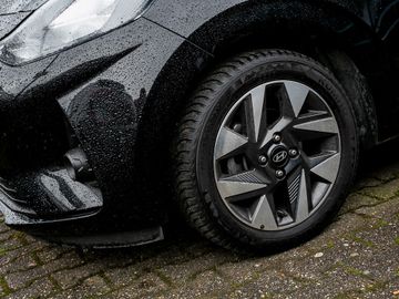 Hyundai i10 1.0 Trend Spurhalteassistent Kamera Navi