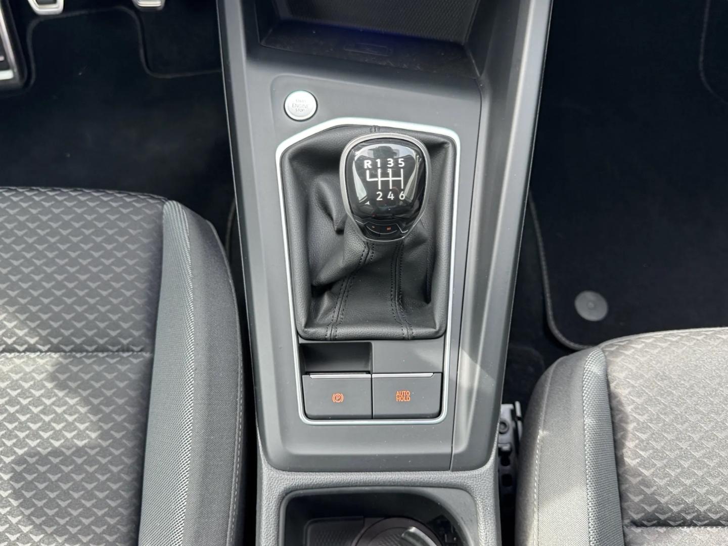 Volkswagen Golf VIII 1.5 TSI "ACTIVE" *STDHZG*LED*NAVI*HUD*, миниатюра 13