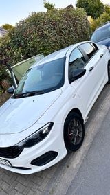 Fiat Tipo 4 Limousine - Fiat Tipo in Düsseldorf