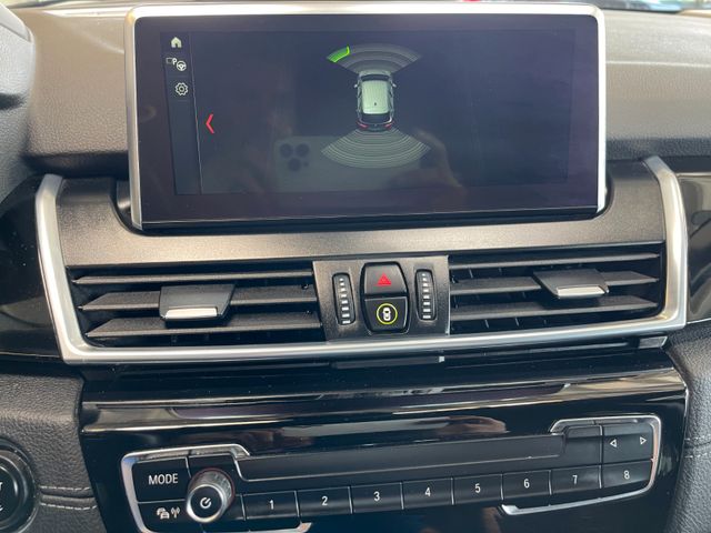 BMW 220i Active Tourer Sport Line *HUD*LK.HZ.*1.HAND