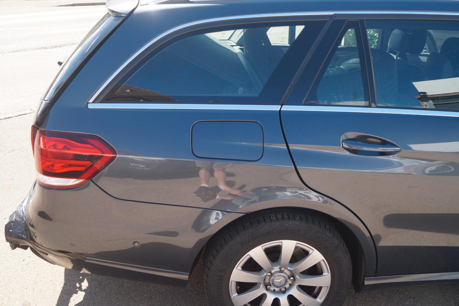 Mercedes-Benz E250 2014 — photo 11