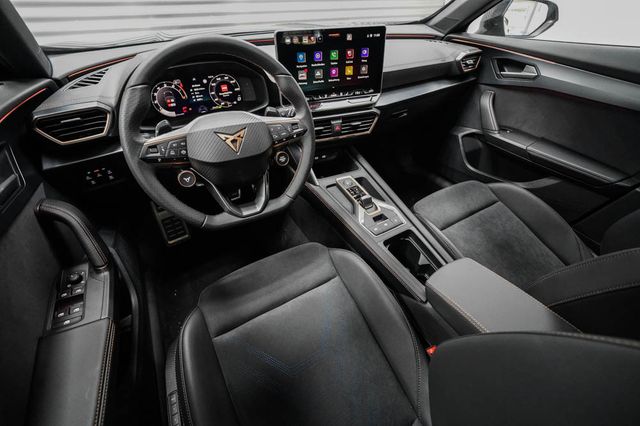 Formentor VZ 2.0TSI 333PS DSG 4D AHK/MATRIX/PANO