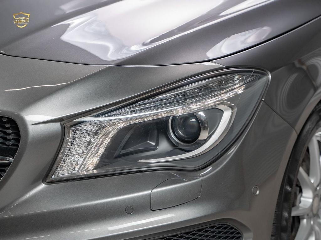 Mercedes-Benz CLA 220