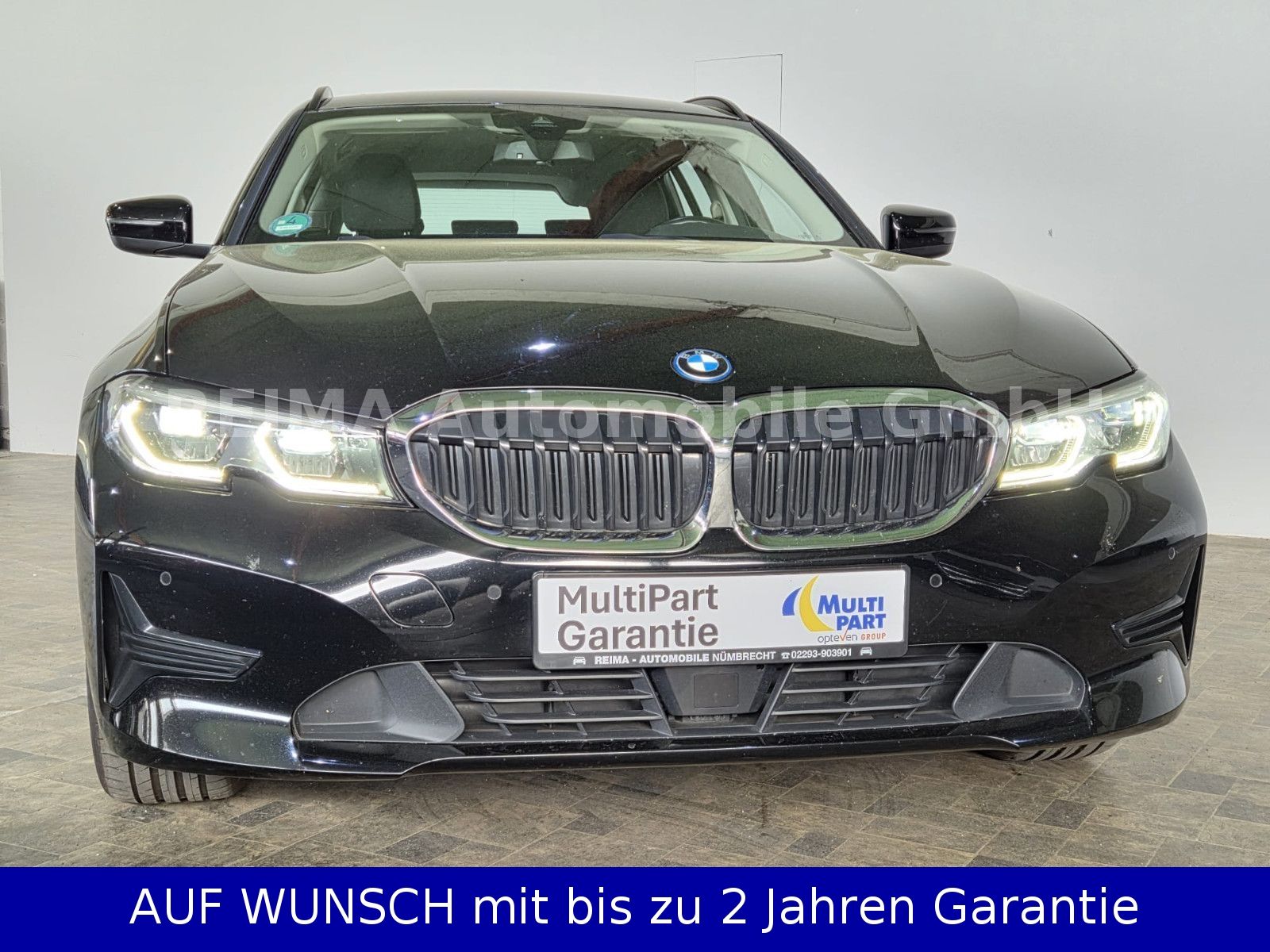 Fahrzeugabbildung BMW 330e Touring  Advantage, Laser, HUD, ACC